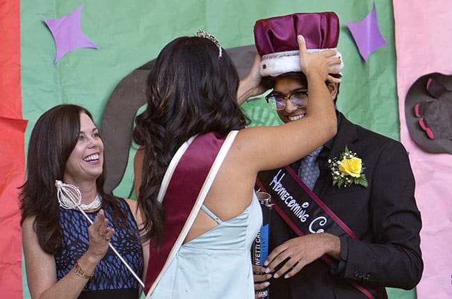 CHS crowns new homecoming king