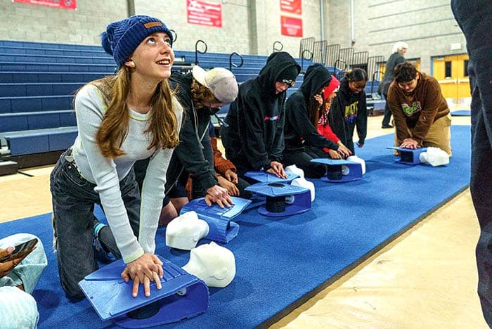 CPR training takes center stage at El Roble