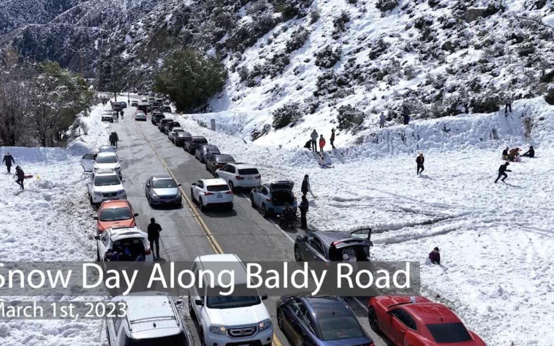 Snow day along Baldy Road