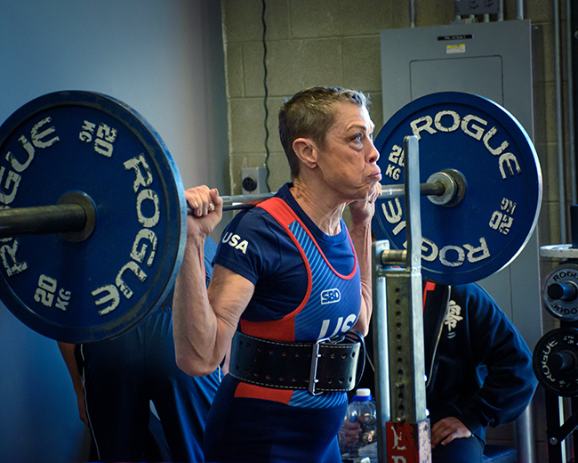 Power move: Retiree beats cancer, becomes elite weightlifter