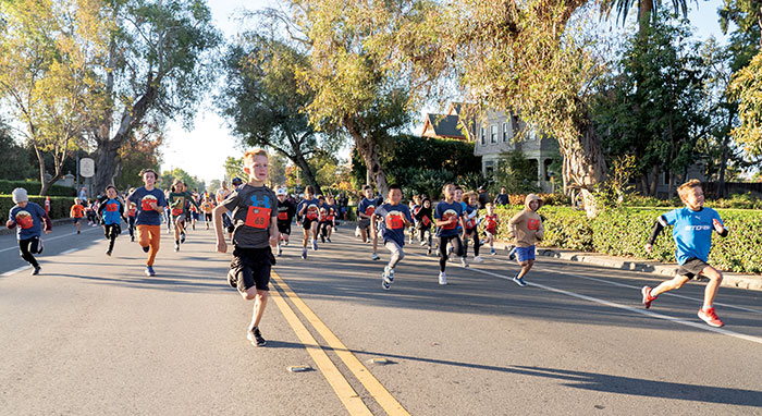 Turkey trot returns to Claremont