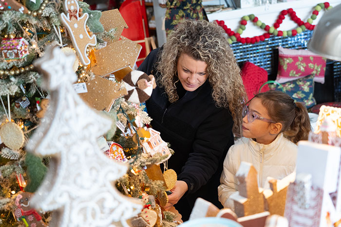 aa.Hens’-Kitchen-1.WEB