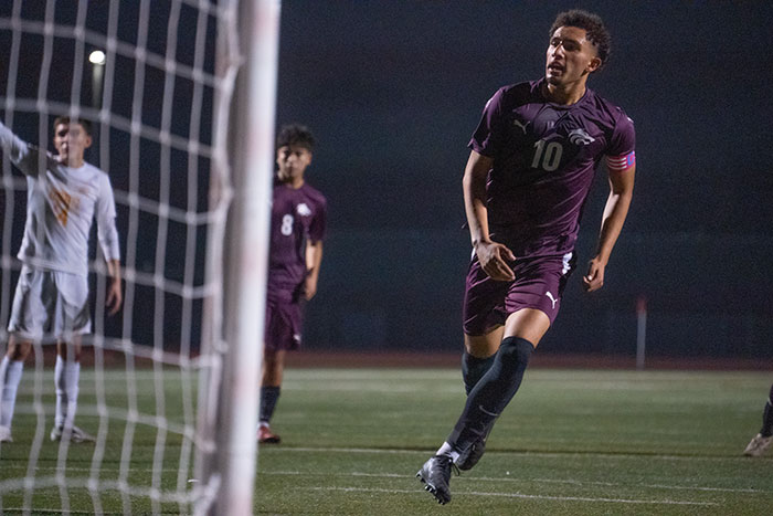 aa.HS_Sports-Round-Up-3.WEB